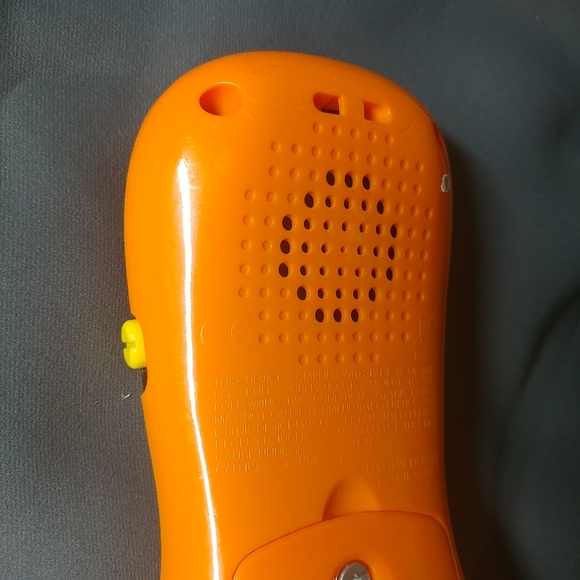 VTech Click & Count Remote Sounds Music & Lights Up Toy - Picture 7 of 15